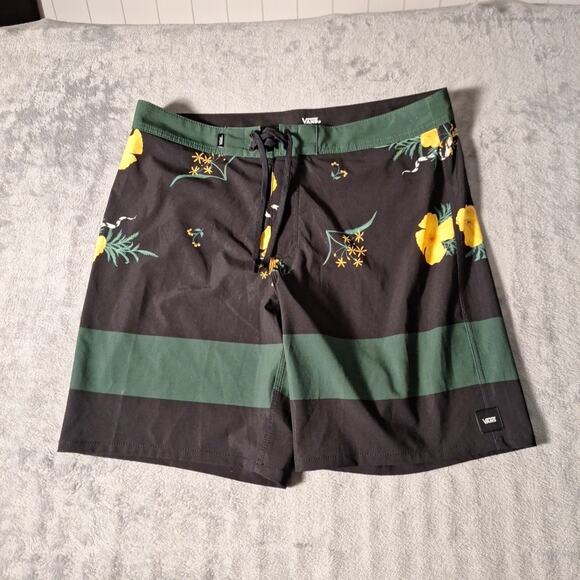 Vans Board Shorts Men 34 Black Green Hawaiian Floral Swim Trunks - Picture 1 of 9